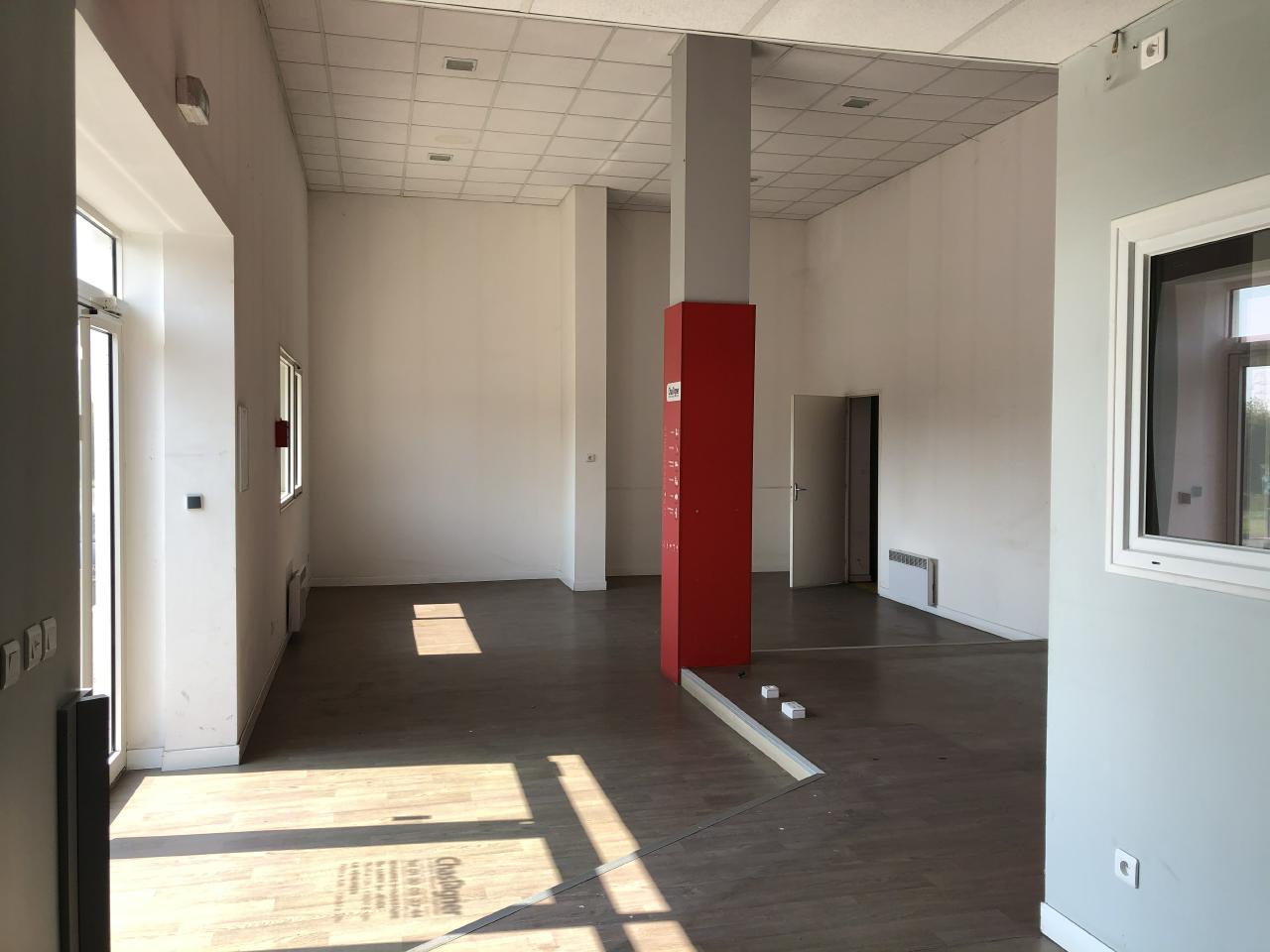 Local d'activité Coignières 551m² Location local d'activité Coignières Yvelines OLACT2421006 5